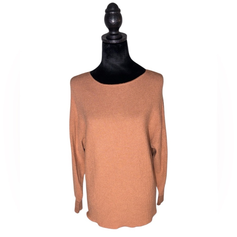 BE COOL Women's Round Neck Sweater Size S/M Light Orange - Picture 1 of 8